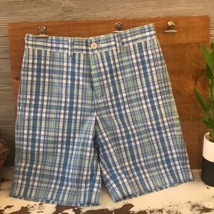 Boys Vineyard Vines shorts